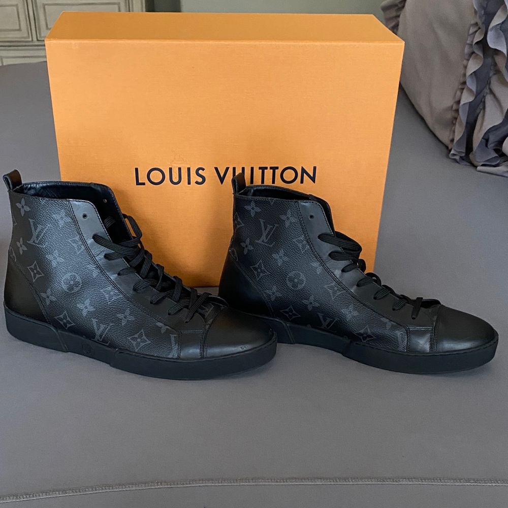 Louis Vuitton Monogram Black Sneakers worn one time